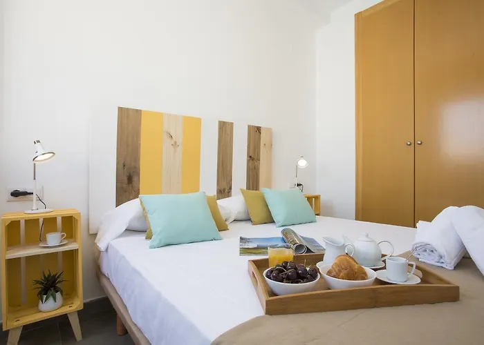 Apartment Singularstays Vi