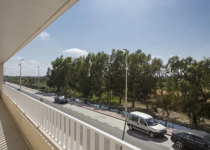 Apartment Singularstays Vi